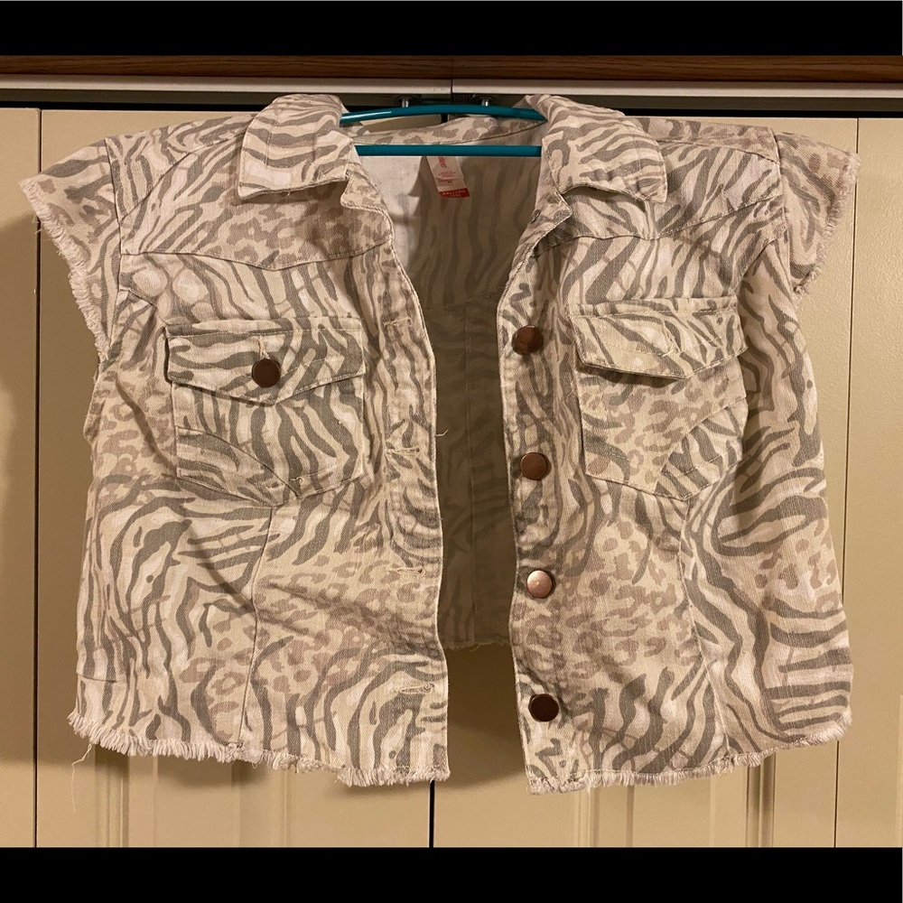 Distressed Animal Print Denim Vest (Cropped)